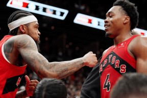 从犹他爵士外线爆发备战NBA常规赛到菲尼克斯太阳围绕NBA总决赛伤情更新，风云突变奥兰多魔术关键时刻刷新队史纪录的简单介绍